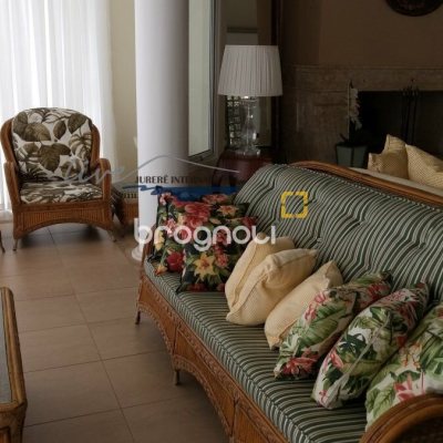 Casa com 1290m², 8 quartos (sendo 6 suítes), 8 garagens, no bairro Jurerê Internacional em Florianópolis
