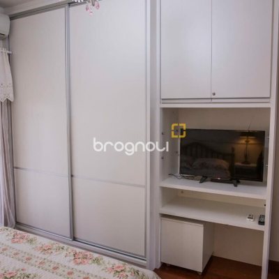 Casa com 280m², 4 quartos (sendo 2 suítes), 2 garagens, no bairro Jurerê Internacional em Florianópolis