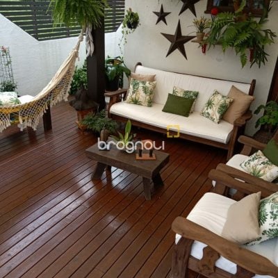 Casa com 280m², 4 quartos (sendo 2 suítes), 2 garagens, no bairro Jurerê Internacional em Florianópolis