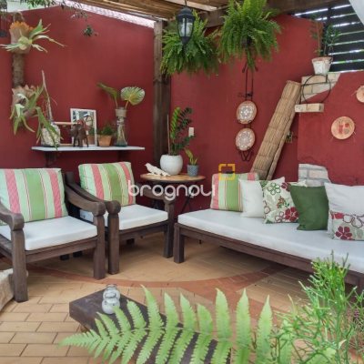 Casa com 280m², 4 quartos (sendo 2 suítes), 2 garagens, no bairro Jurerê Internacional em Florianópolis