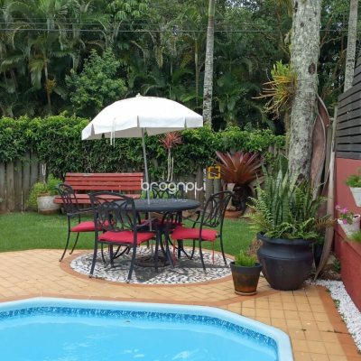 Casa com 280m², 4 quartos (sendo 2 suítes), 2 garagens, no bairro Jurerê Internacional em Florianópolis