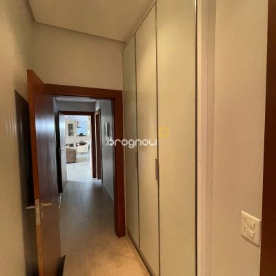 Casa com 3000m², 3 quartos (sendo 3 suítes), 2 garagens, no bairro Jurerê Internacional em Florianópolis