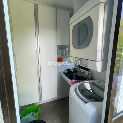 Casa com 3000m², 3 quartos (sendo 3 suítes), 2 garagens, no bairro Jurerê Internacional em Florianópolis