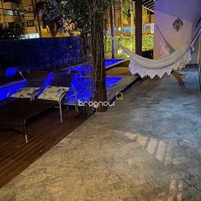 Casa com 3000m², 3 quartos (sendo 3 suítes), 2 garagens, no bairro Jurerê Internacional em Florianópolis