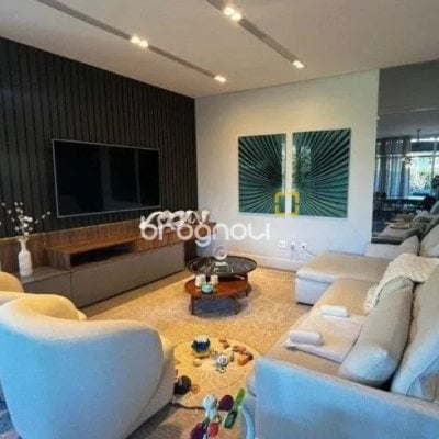 Casa com 433m², 5 quartos (sendo 5 suítes), 4 garagens, no bairro Jurerê Internacional em Florianópolis