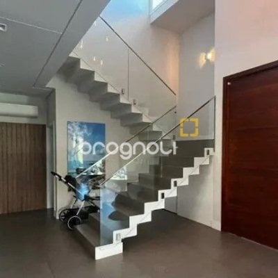 Casa com 433m², 5 quartos (sendo 5 suítes), 4 garagens, no bairro Jurerê Internacional em Florianópolis