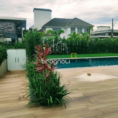 Casa com 700m², 5 quartos (sendo 5 suítes), 6 garagens, no bairro Jurerê Internacional em Florianópolis