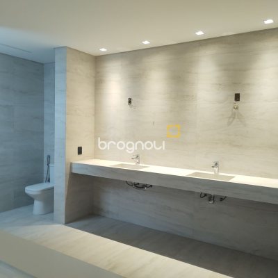 Casa com 700m², 5 quartos (sendo 5 suítes), 6 garagens, no bairro Jurerê Internacional em Florianópolis