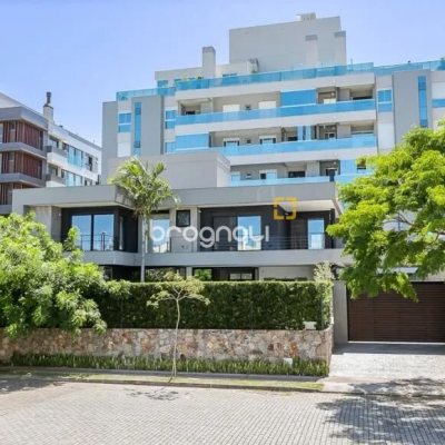 Casa com 460m², 5 quartos (sendo 5 suítes), 2 garagens, no bairro Jurerê Internacional em Florianópolis