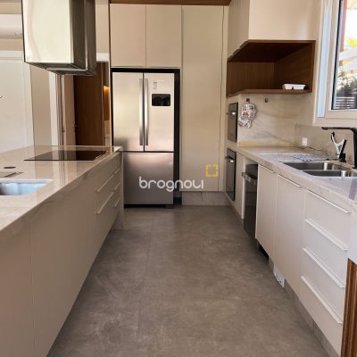Casa com 400m², 4 quartos (sendo 4 suítes), 4 garagens, no bairro Jurerê Internacional em Florianópolis