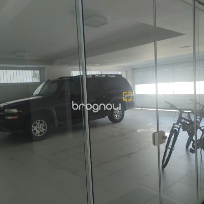 Casa com 995m², 9 quartos (sendo 8 suítes), 4 garagens, no bairro Jurerê Internacional em Florianópolis