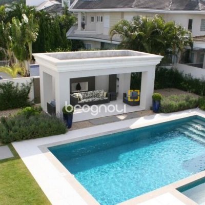 Casa com 758m², 5 quartos (sendo 5 suítes), 5 garagens, no bairro Jurerê Internacional em Florianópolis