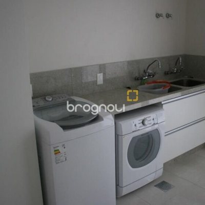 Casa com 758m², 5 quartos (sendo 5 suítes), 5 garagens, no bairro Jurerê Internacional em Florianópolis