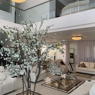 Casa com 739m², 4 quartos (sendo 4 suítes), 4 garagens, no bairro Jurerê Internacional em Florianópolis