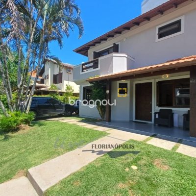 Casa com 200m², 4 quartos (sendo 1 suíte), 3 garagens, no bairro Jurerê Internacional em Florianópolis