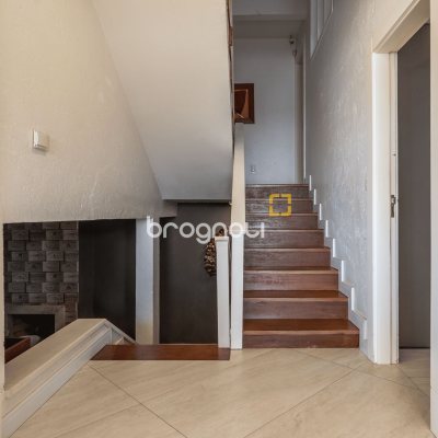 Casa com 818m², 6 quartos (sendo 4 suítes), 4 garagens, no bairro Canajurê em Florianópolis