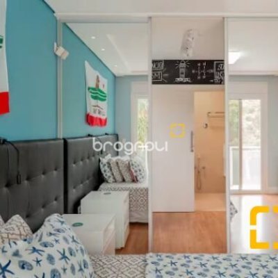 Casa com 650m², 7 quartos (sendo 6 suítes), 5 garagens, no bairro Jurerê Internacional em Florianópolis