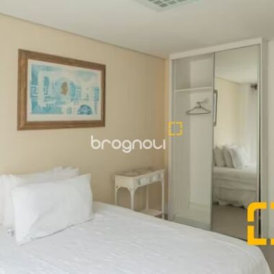 Casa com 650m², 7 quartos (sendo 6 suítes), 5 garagens, no bairro Jurerê Internacional em Florianópolis