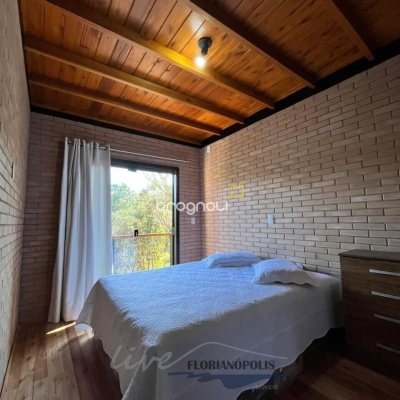 Casa com 200m², 3 quartos (sendo 2 suítes), 3 garagens, no bairro Rancho Queimado em Rancho Queimado