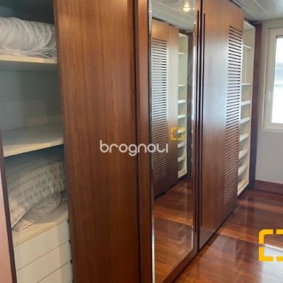 Casa com 1050m², 4 quartos (sendo 4 suítes), 5 garagens, no bairro Jurerê Internacional em Florianópolis