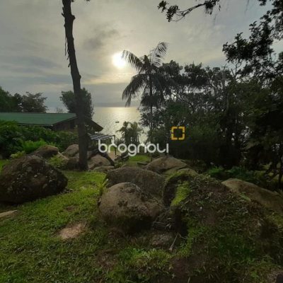 Pousada / Hotel com 213m², 6 quartos (sendo 1 suíte), no bairro Jurerê Internacional em Florianópolis