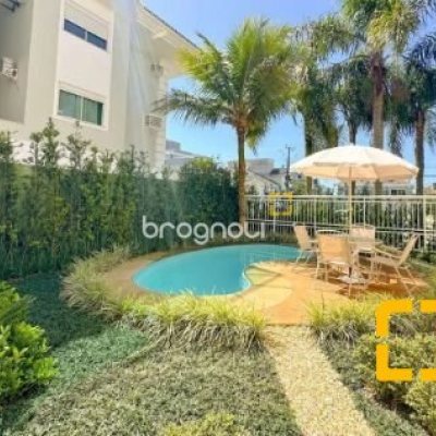 Apartamento com 234m², 4 quartos (sendo 4 suítes), 2 garagens, no bairro Jurerê Internacional em Florianópolis