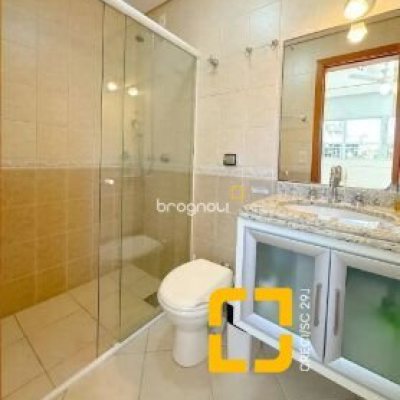 Apartamento com 234m², 4 quartos (sendo 4 suítes), 2 garagens, no bairro Jurerê Internacional em Florianópolis