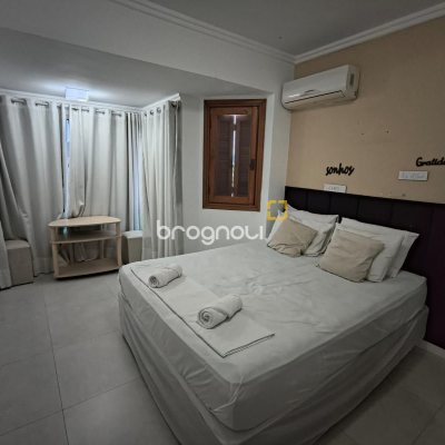 Apartamento com 83m², 2 quartos (sendo 2 suítes), 1 garagem, no bairro Jurerê Internacional em Florianópolis