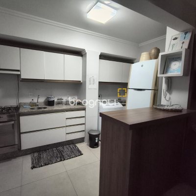 Apartamento com 83m², 2 quartos (sendo 2 suítes), 1 garagem, no bairro Jurerê Internacional em Florianópolis