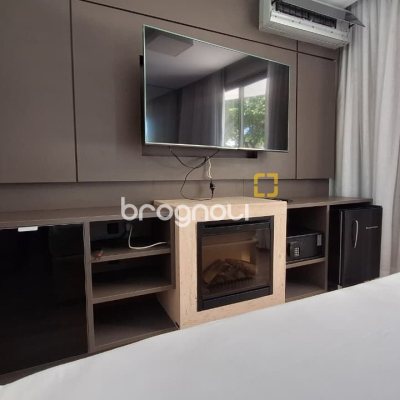 Apartamento com 125m², 2 quartos (sendo 1 suíte), 2 garagens, no bairro Jurerê Internacional em Florianópolis