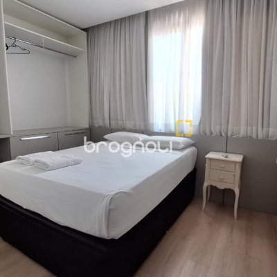 Apartamento com 125m², 2 quartos (sendo 1 suíte), 2 garagens, no bairro Jurerê Internacional em Florianópolis