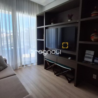 Apartamento com 125m², 2 quartos (sendo 1 suíte), 2 garagens, no bairro Jurerê Internacional em Florianópolis