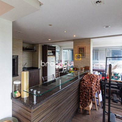 Apartamento com 146m², 3 quartos (sendo 2 suítes), 1 garagem, no bairro Jurerê Internacional em Florianópolis