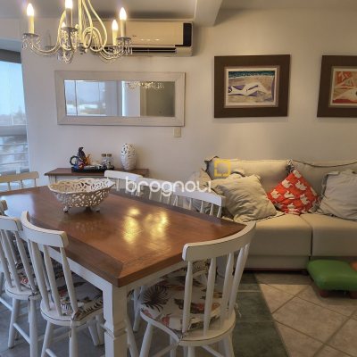 Apartamento com 186m², 4 quartos (sendo 1 suíte), 2 garagens, no bairro Jurerê Internacional em Florianópolis