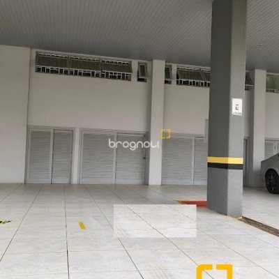 Apartamento com 186m², 4 quartos (sendo 1 suíte), 2 garagens, no bairro Jurerê Internacional em Florianópolis