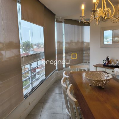 Apartamento com 186m², 4 quartos (sendo 1 suíte), 2 garagens, no bairro Jurerê Internacional em Florianópolis