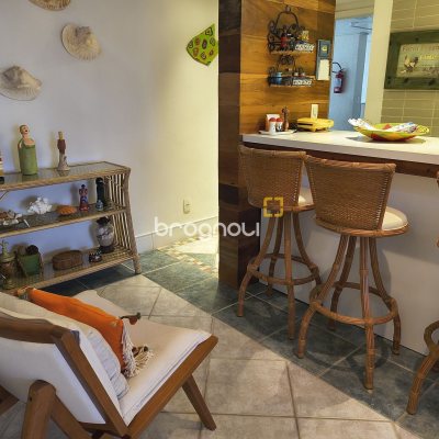 Apartamento com 186m², 4 quartos (sendo 1 suíte), 2 garagens, no bairro Jurerê Internacional em Florianópolis