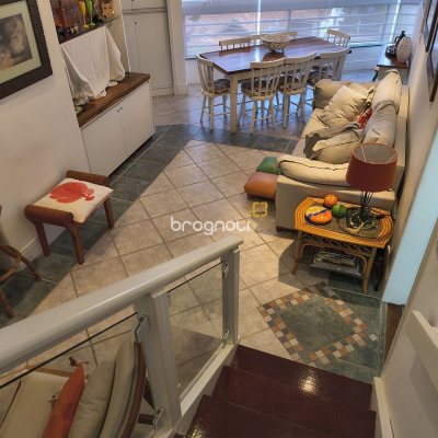 Apartamento com 186m², 4 quartos (sendo 1 suíte), 2 garagens, no bairro Jurerê Internacional em Florianópolis