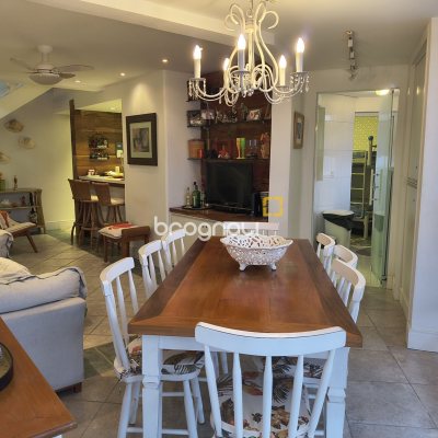 Apartamento com 186m², 4 quartos (sendo 1 suíte), 2 garagens, no bairro Jurerê Internacional em Florianópolis