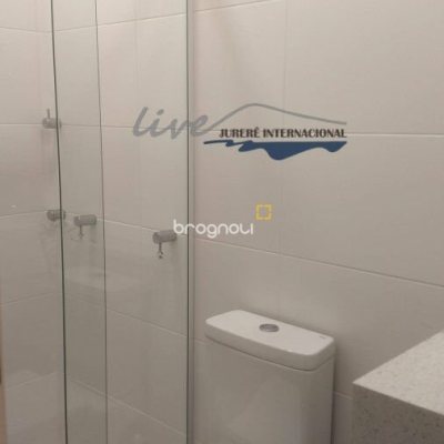 Apartamento com 155m², 3 quartos (sendo 3 suítes), 2 garagens, no bairro Jurerê Internacional em Florianópolis