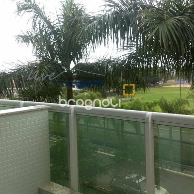 Apartamento com 155m², 3 quartos (sendo 3 suítes), 2 garagens, no bairro Jurerê Internacional em Florianópolis