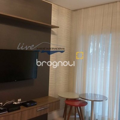 Apartamento com 155m², 3 quartos (sendo 3 suítes), 2 garagens, no bairro Jurerê Internacional em Florianópolis