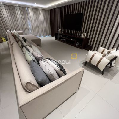 Apartamento com 147m², 2 quartos (sendo 2 suítes), 2 garagens, no bairro Jurerê Internacional em Florianópolis