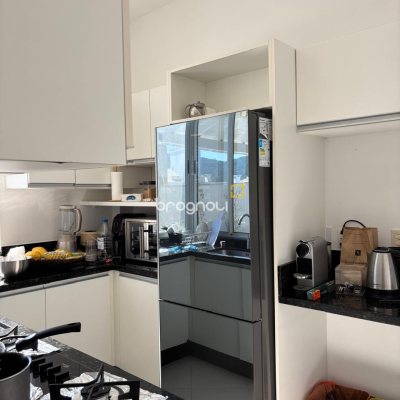Cobertura com 211m², 3 quartos (sendo 1 suíte), 2 garagens, no bairro Ingleses Norte em Florianópolis