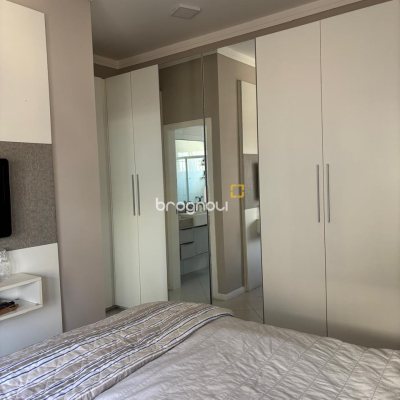 Cobertura com 211m², 3 quartos (sendo 1 suíte), 2 garagens, no bairro Ingleses Norte em Florianópolis