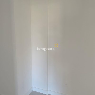 Apartamento com 120m², 3 quartos (sendo 3 suítes), 2 garagens, no bairro Jurerê Internacional em Florianópolis