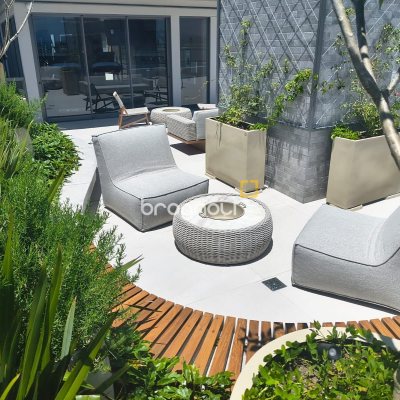 Apartamento com 120m², 3 quartos (sendo 3 suítes), 2 garagens, no bairro Jurerê Internacional em Florianópolis