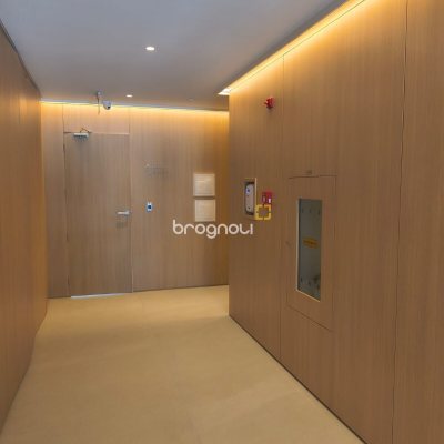 Apartamento com 120m², 3 quartos (sendo 3 suítes), 2 garagens, no bairro Jurerê Internacional em Florianópolis