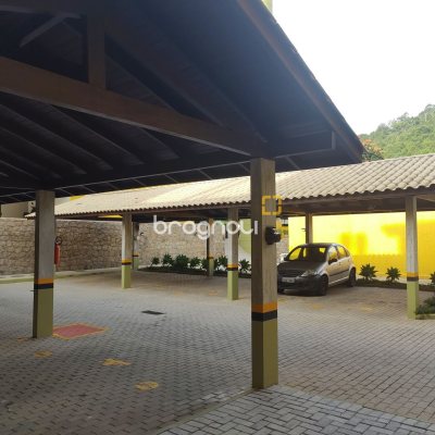 Apartamento com 117m², 3 quartos (sendo 2 suítes), 2 garagens, no bairro Jurerê em Florianópolis