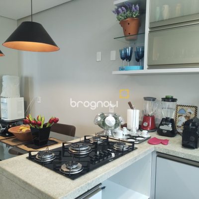 Apartamento com 117m², 3 quartos (sendo 2 suítes), 2 garagens, no bairro Jurerê em Florianópolis